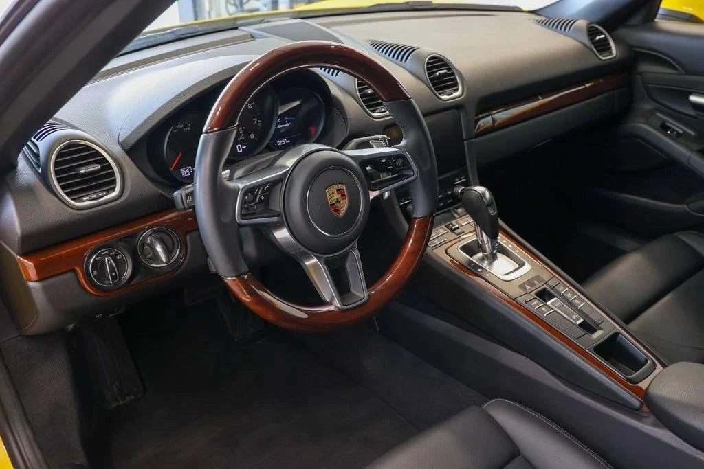 2024 Porsche 718 Boxster - Image 4 of 5