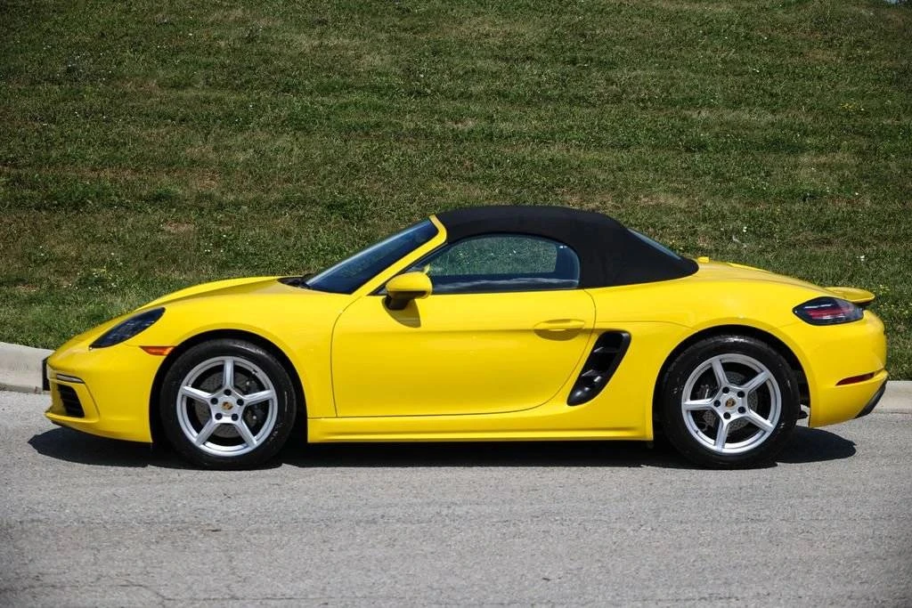 2024 Porsche 718 Boxster - Image 2 of 5