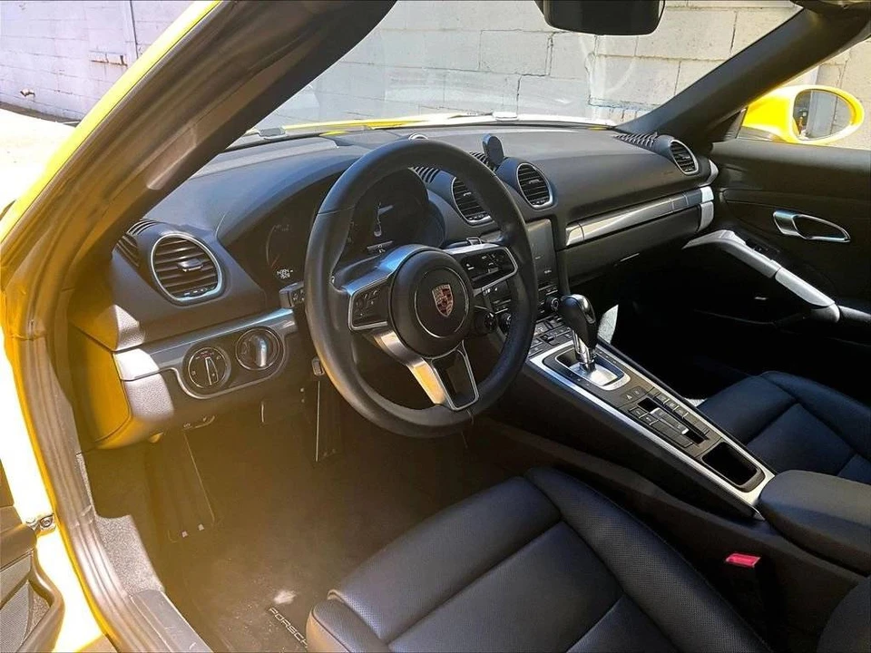 2024 Porsche 718 Boxster - Image 4 of 5