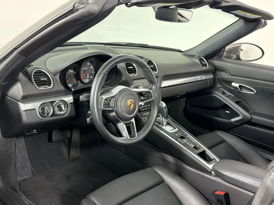 2024 Porsche 718 Boxster - Image 4 of 5