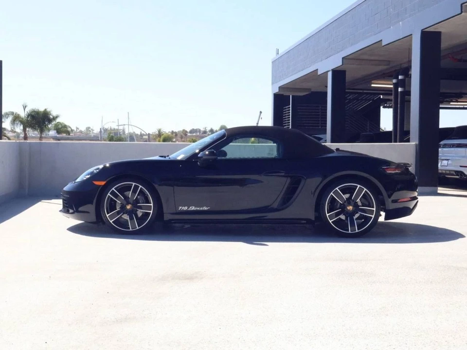 2024 Porsche 718 Boxster - Image 2 of 5