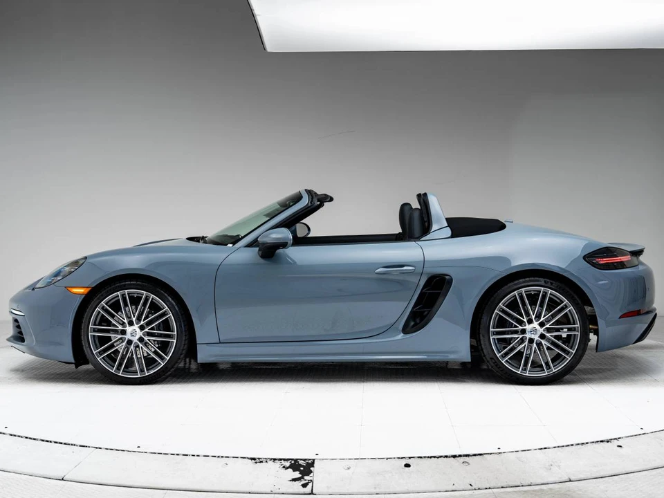2024 Porsche 718 Boxster - Image 2 of 5
