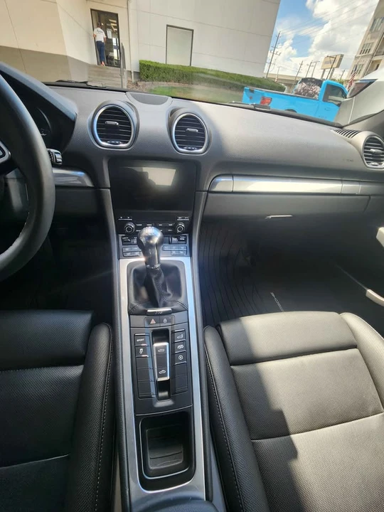 2024 Porsche 718 Boxster - Image 14 of 16
