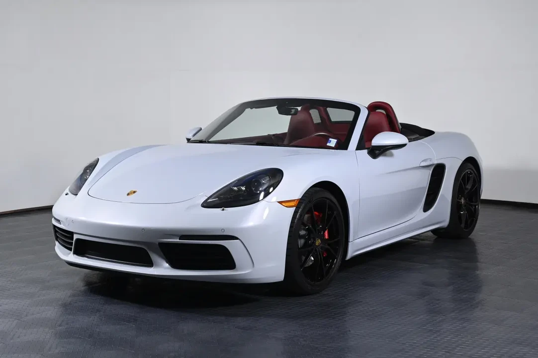 2024 Porsche 718 Boxster S - Image 2 of 8