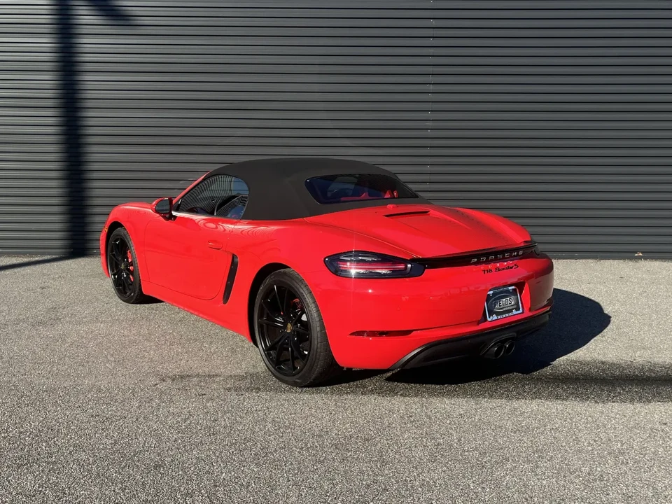2024 Porsche 718 Boxster S - Image 4 of 9