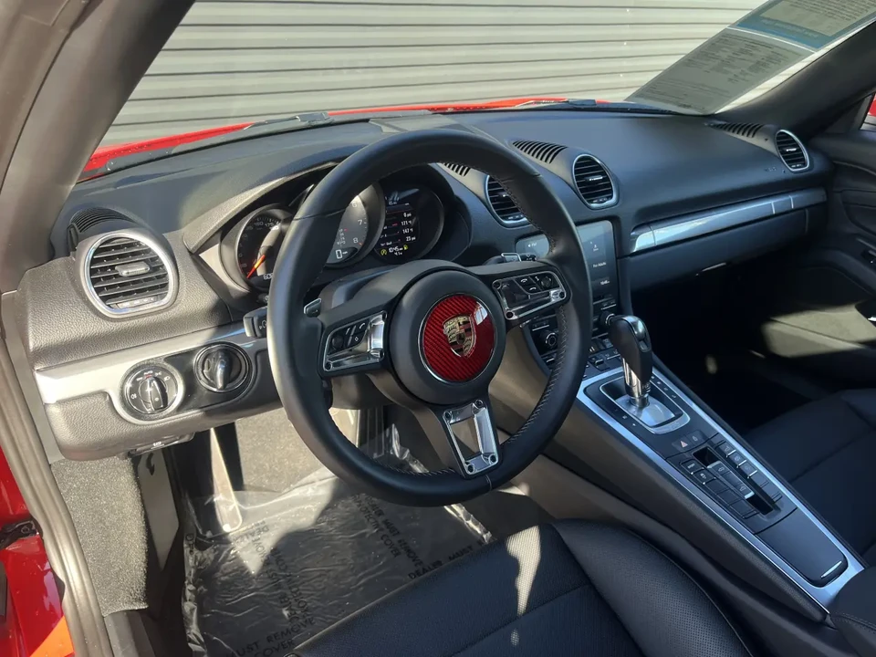 2024 Porsche 718 Boxster S - Image 5 of 9