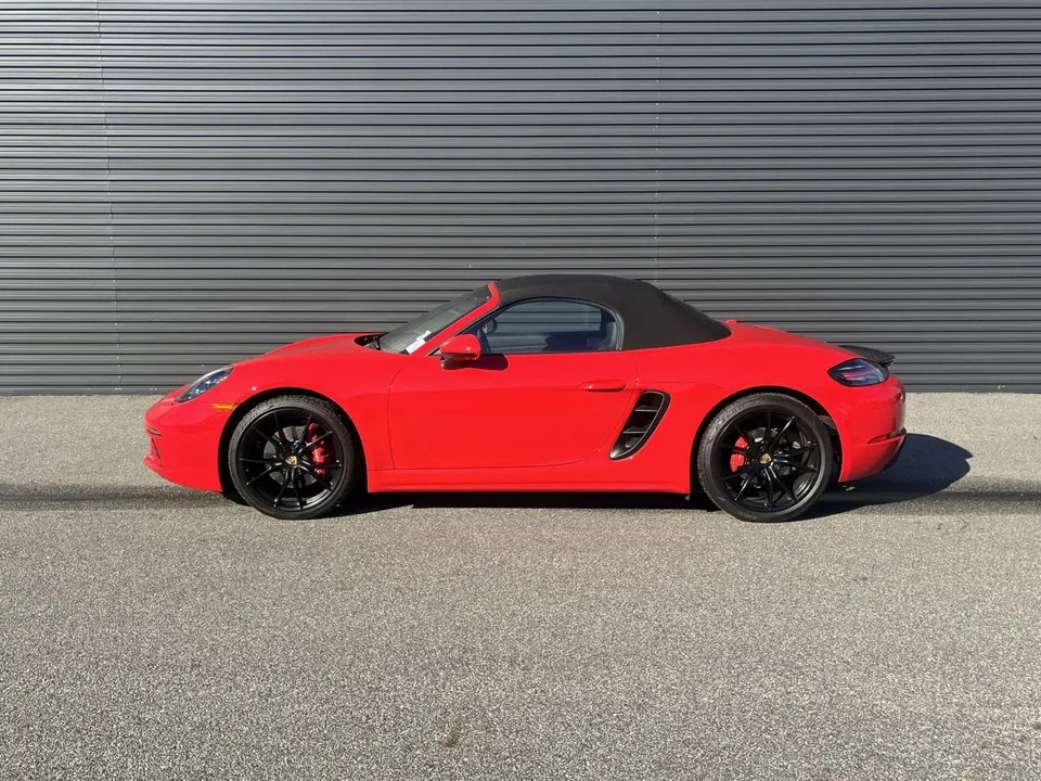 2024 Porsche 718 Boxster S - Image 3 of 9