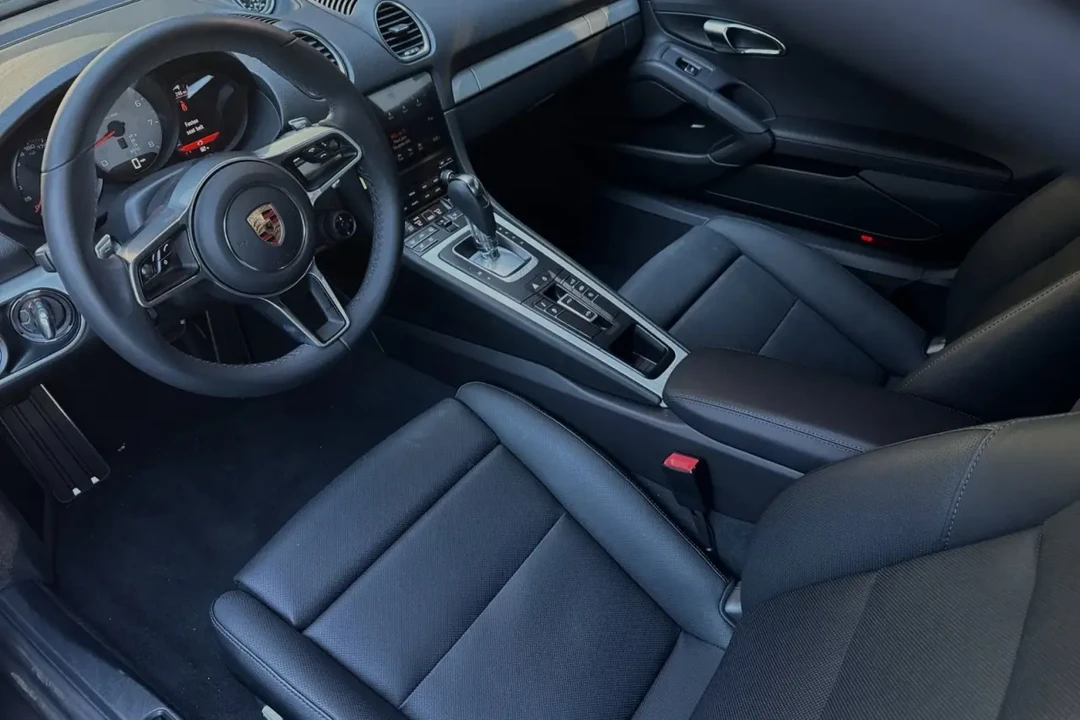 2024 Porsche 718 Boxster S - Image 4 of 7