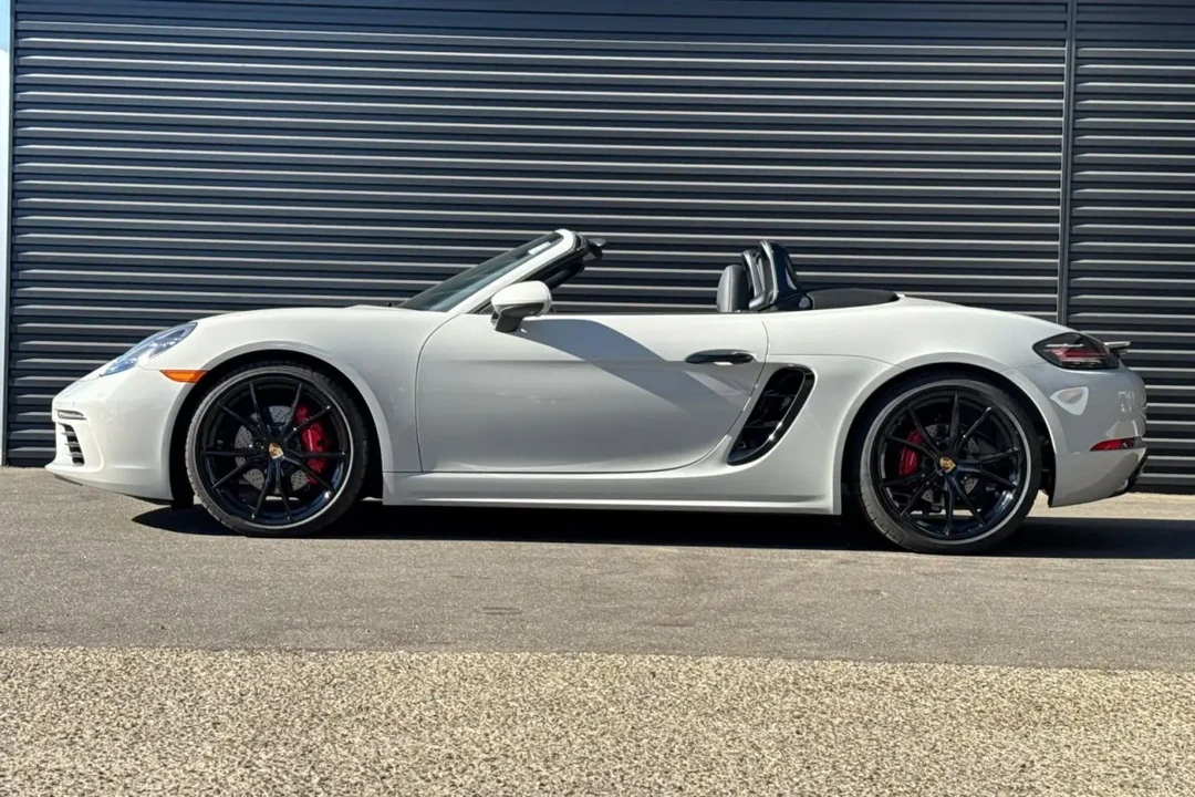 2024 Porsche 718 Boxster S - Image 2 of 7
