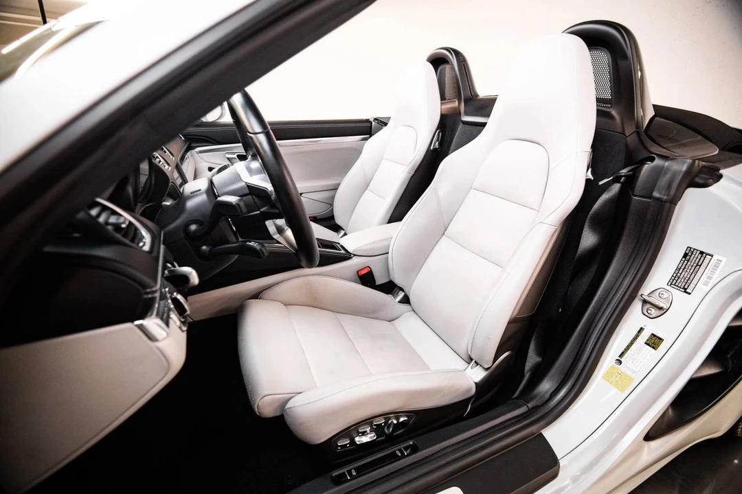 2024 Porsche 718 Boxster S - Image 5 of 5