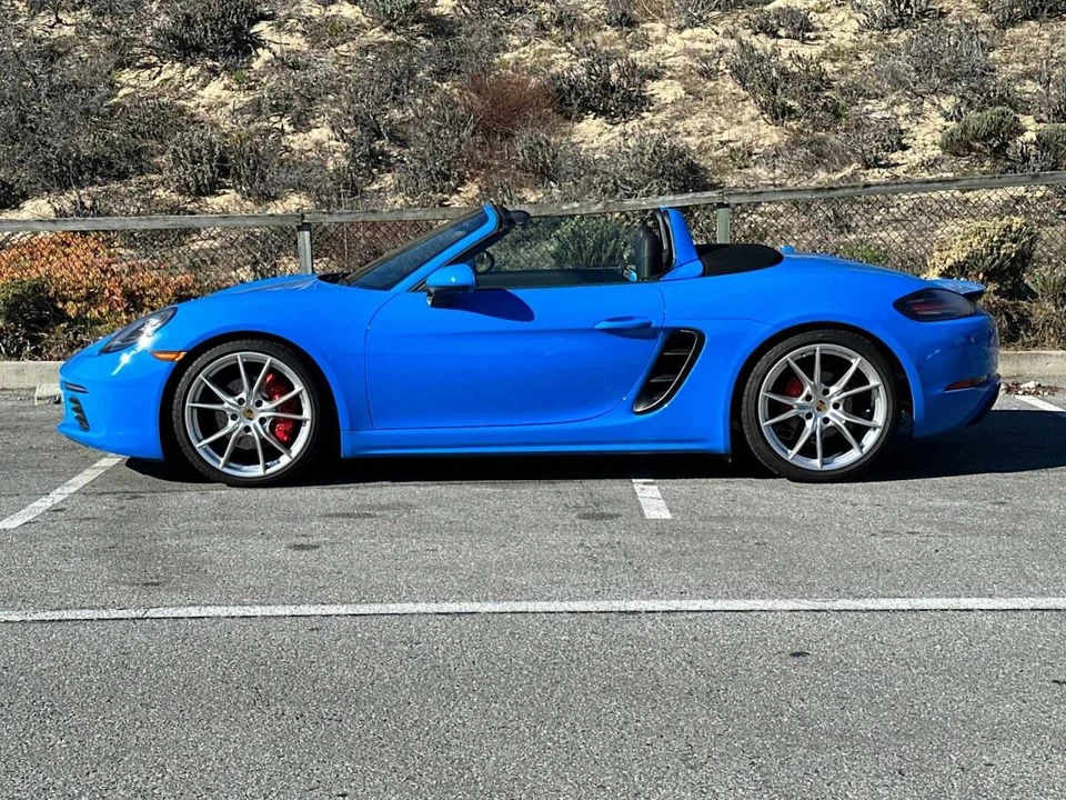 2024 Porsche 718 Boxster S - Image 2 of 5