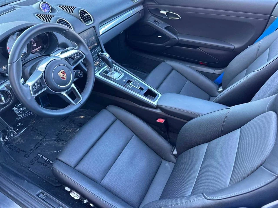 2024 Porsche 718 Boxster S - Image 4 of 5