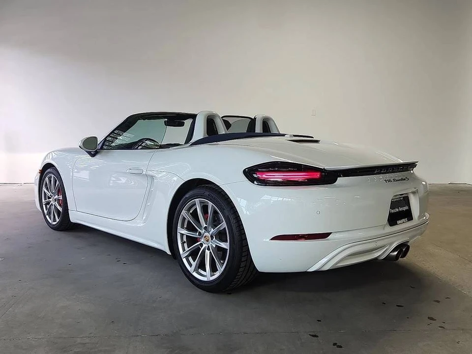 2024 Porsche 718 Boxster S - Image 3 of 4