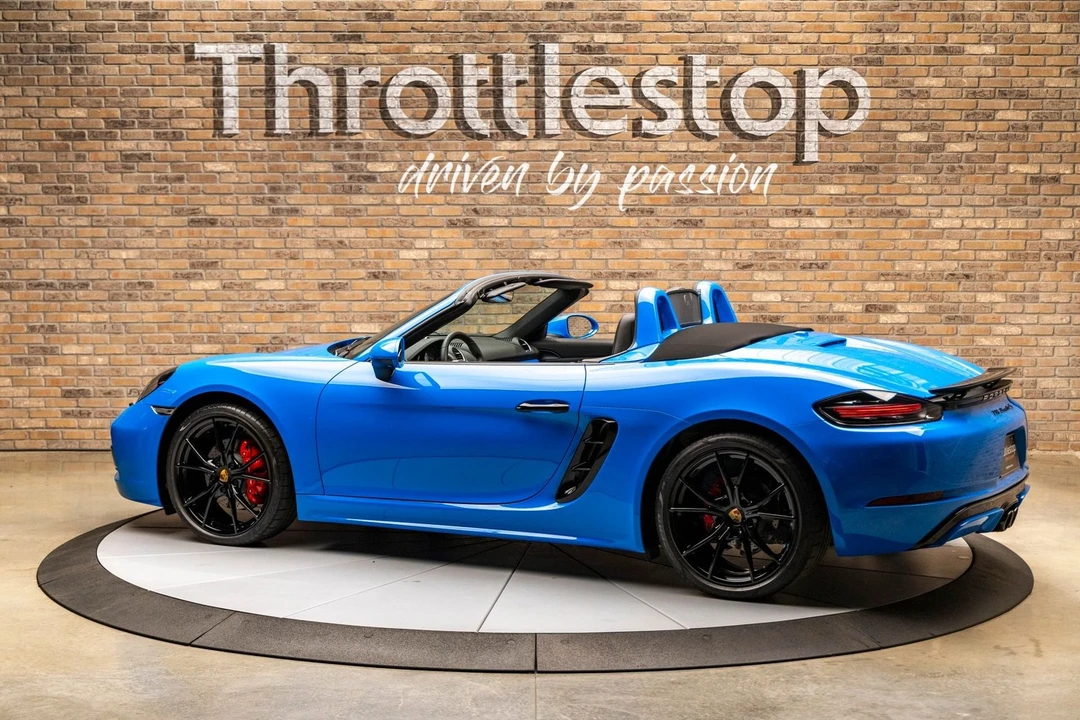 2024 Porsche 718 Boxster S - Image 11 of 24