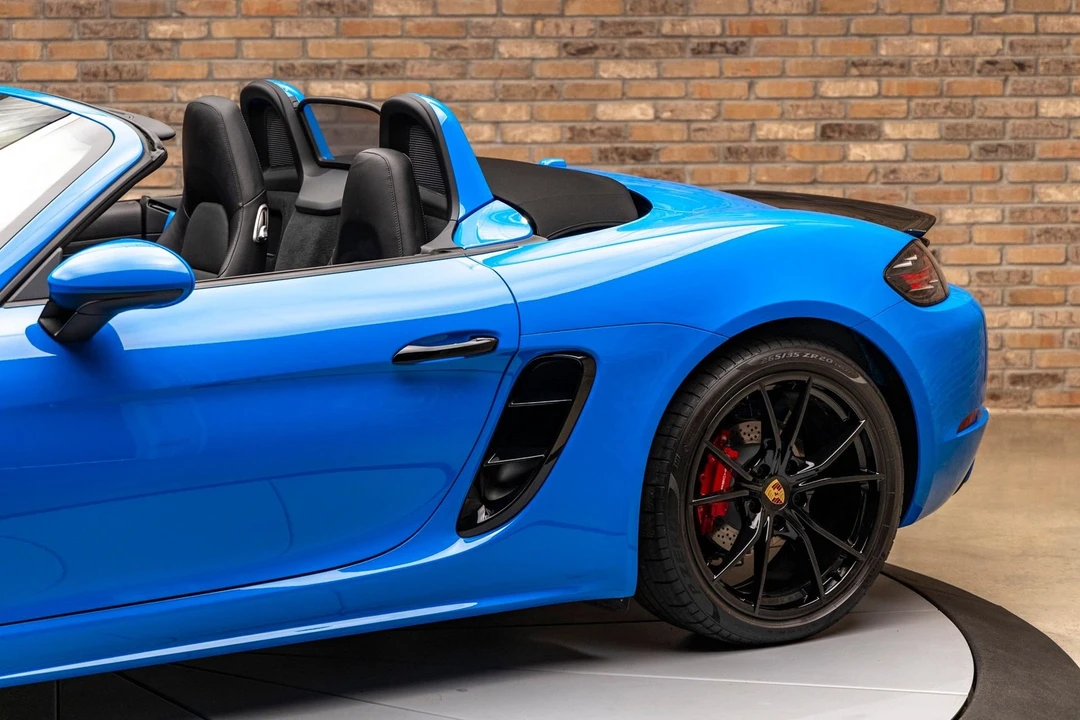 2024 Porsche 718 Boxster S - Image 13 of 24