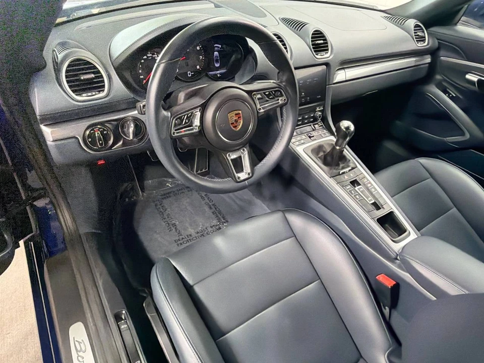 2024 Porsche 718 Boxster S - Image 4 of 4