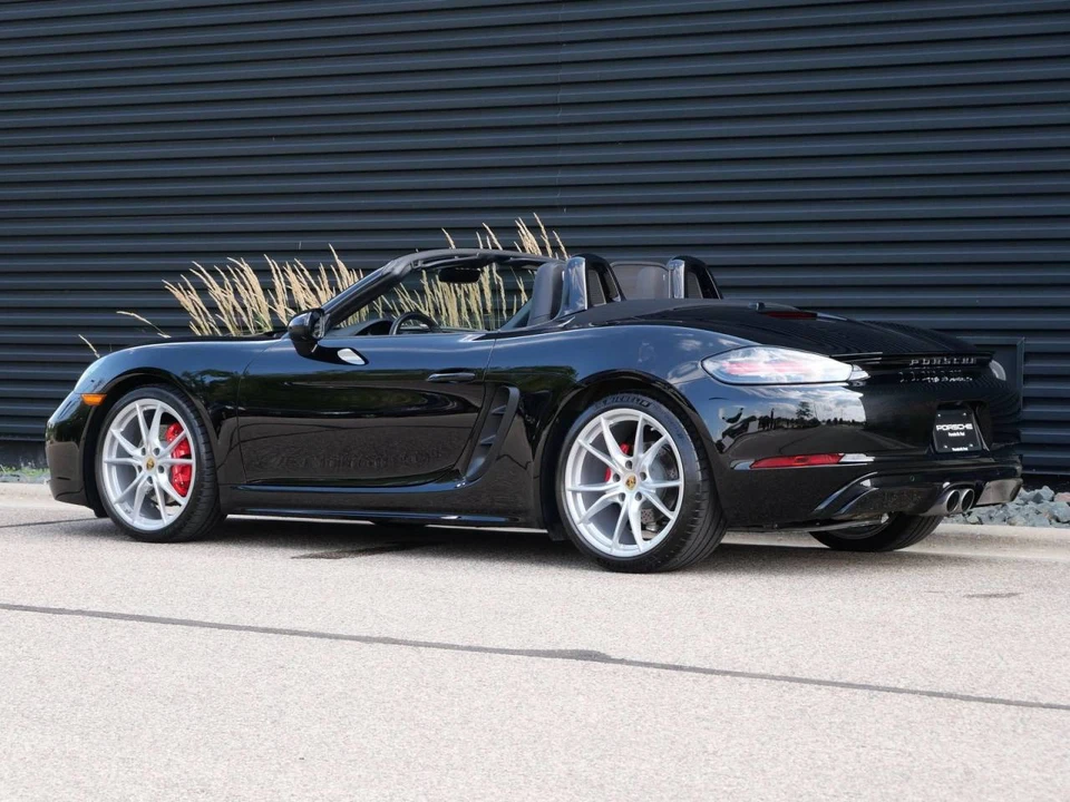 2024 Porsche 718 Boxster S - Image 3 of 4