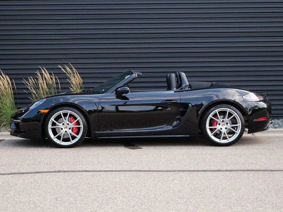 2024 Porsche 718 Boxster S - Image 2 of 4