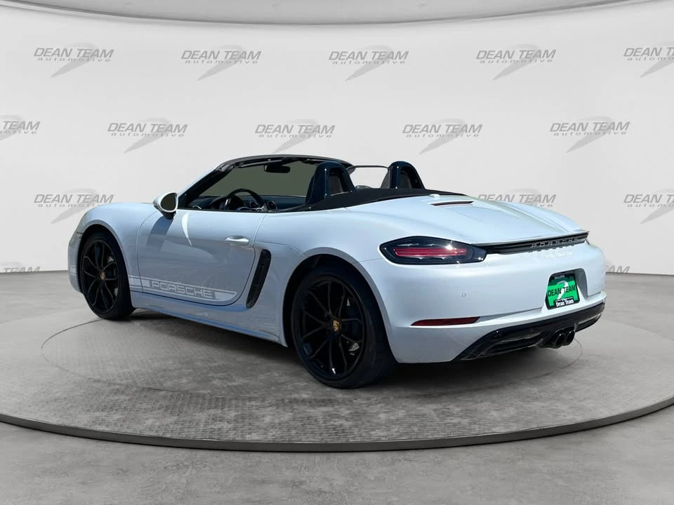 2024 Porsche 718 Boxster - Image 9 of 17