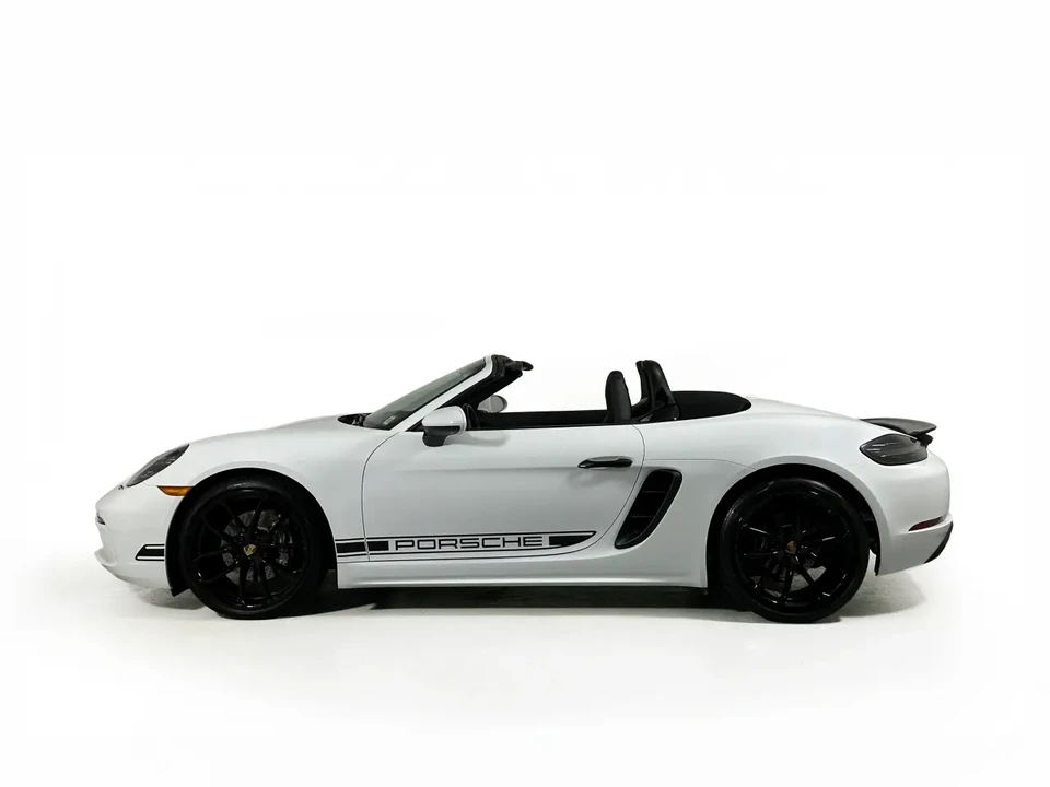 2024 Porsche 718 Boxster - Image 2 of 12