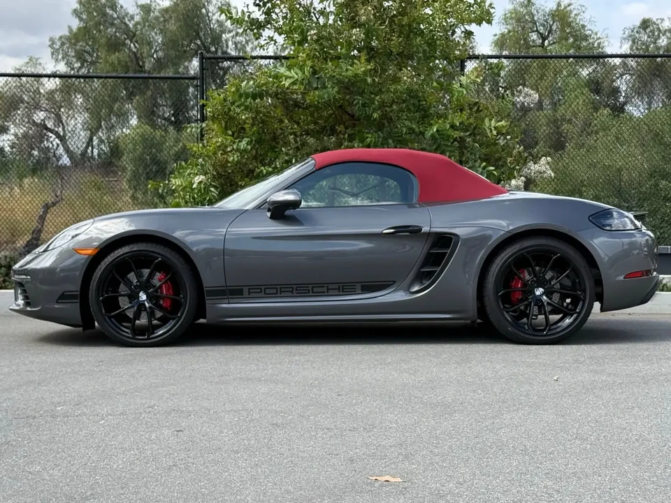 2024 Porsche 718 Boxster - Image 2 of 6