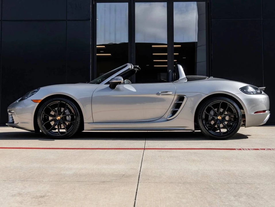 2024 Porsche 718 Boxster - Image 2 of 5