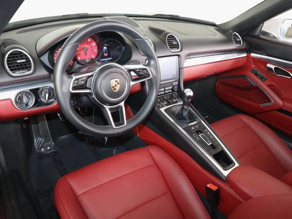 2024 Porsche 718 Boxster - Image 4 of 5