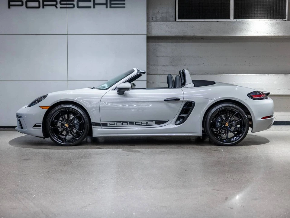 2024 Porsche 718 Boxster - Image 2 of 5