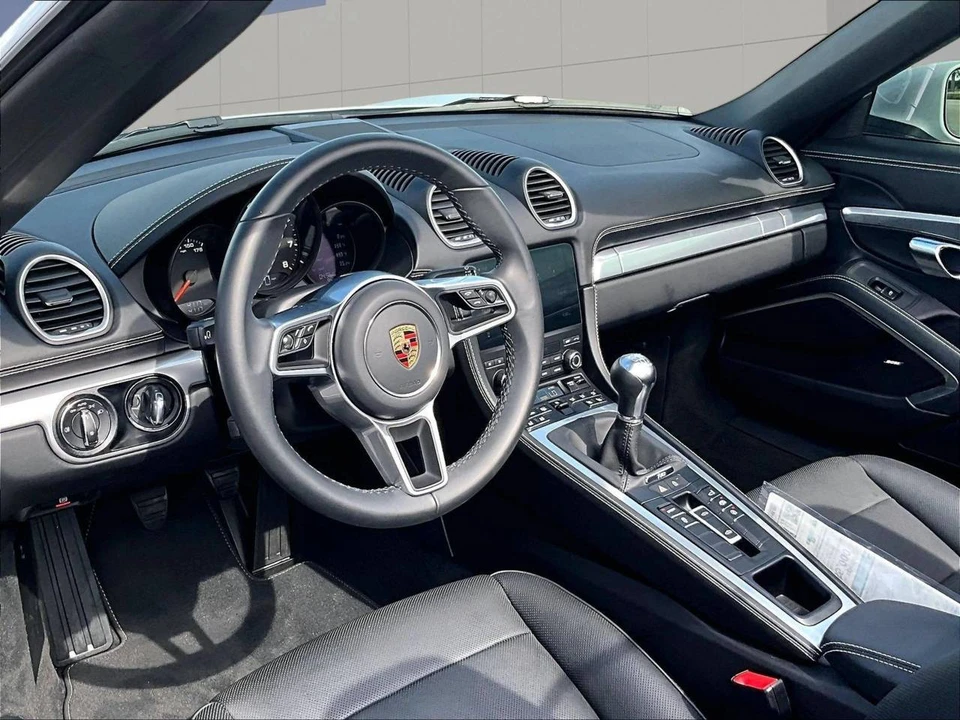 2024 Porsche 718 Boxster - Image 4 of 5