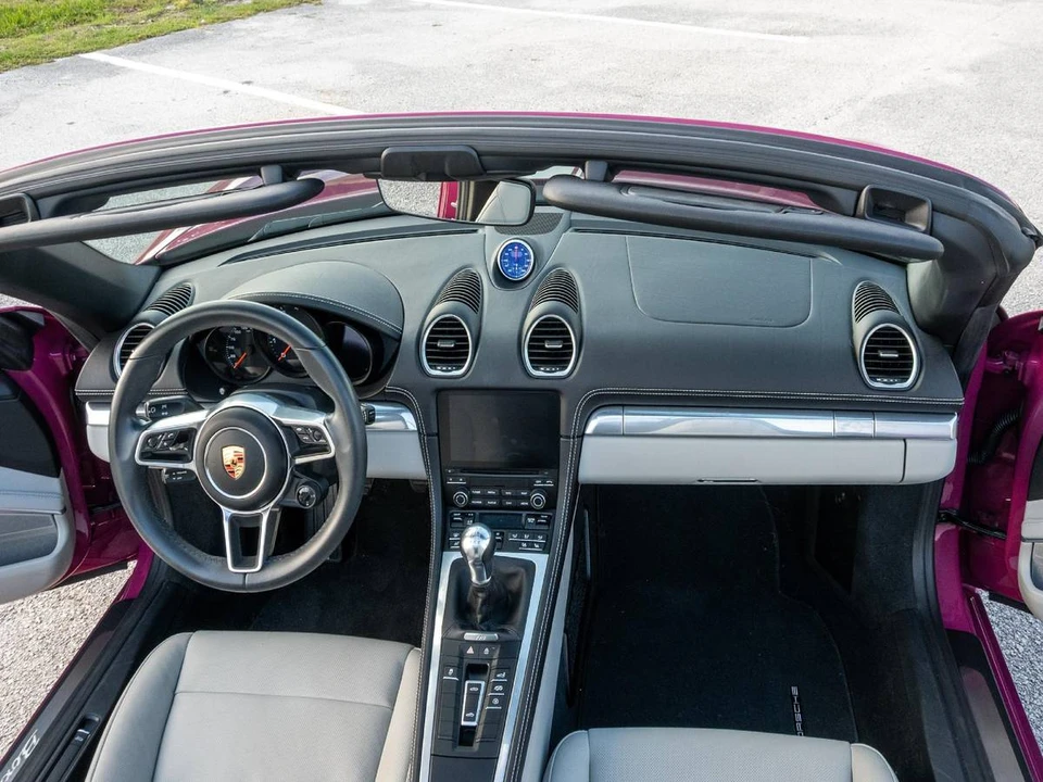 2024 Porsche 718 Boxster - Image 9 of 9