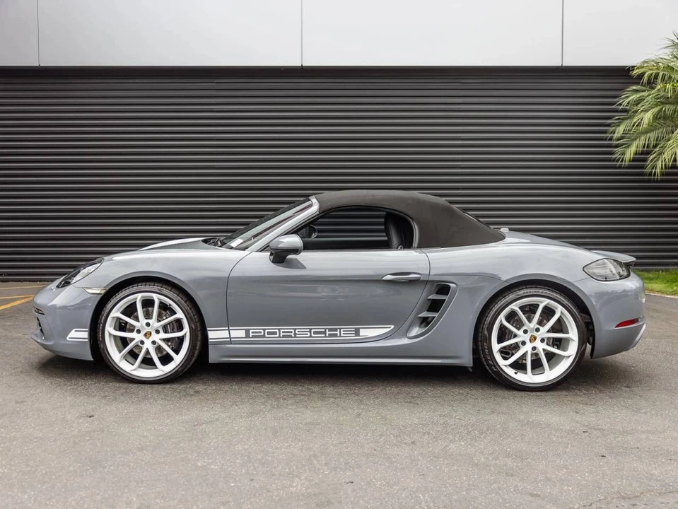 2024 Porsche 718 Boxster - Image 2 of 4