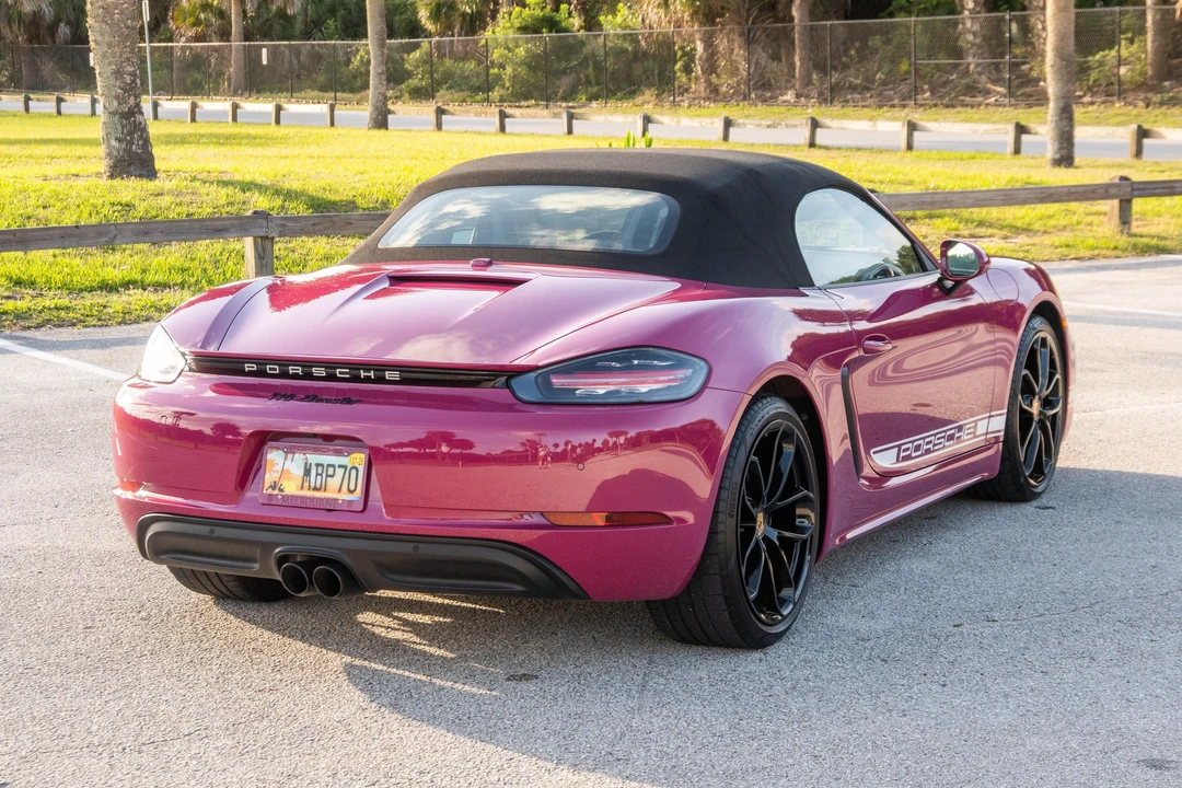 2024 Porsche 718 Boxster - Image 14 of 31