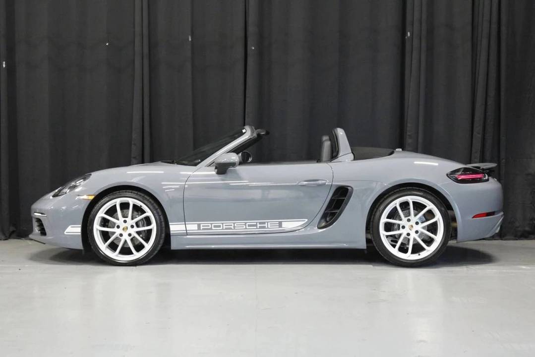 2024 Porsche 718 Boxster - Image 2 of 4