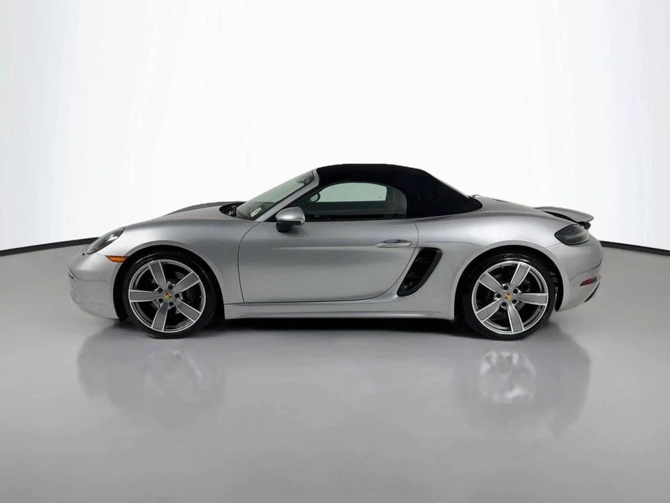 2024 Porsche 718 Boxster - Image 2 of 4