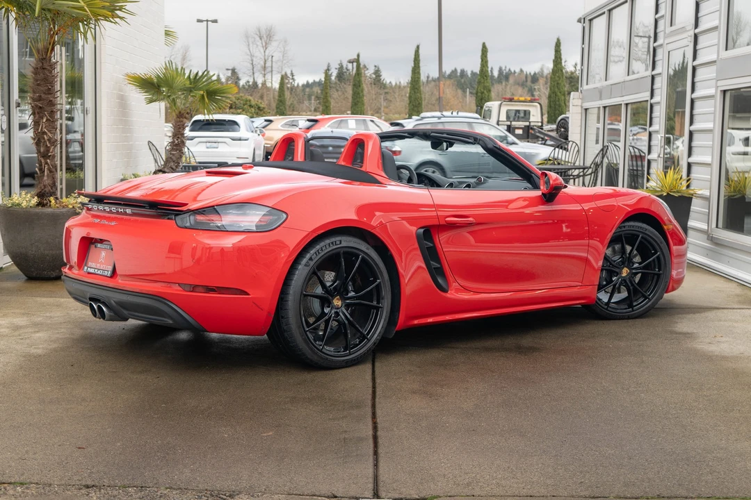 2024 Porsche 718 Boxster - Image 7 of 21
