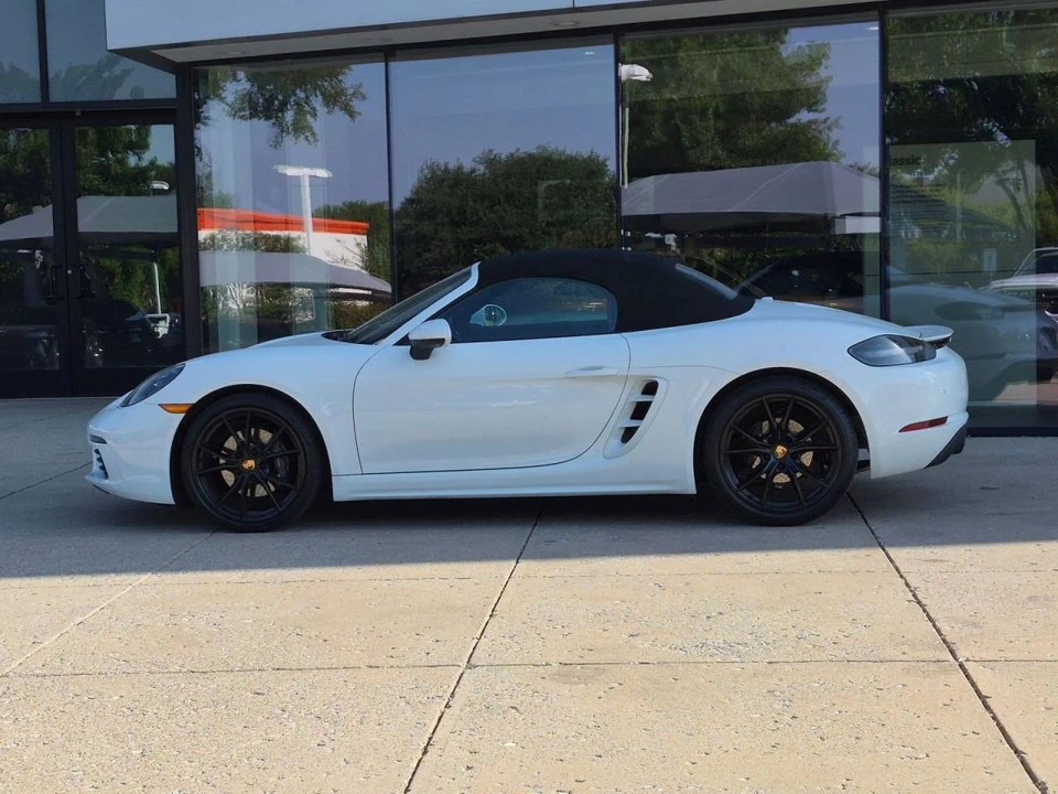2024 Porsche 718 Boxster - Image 2 of 4