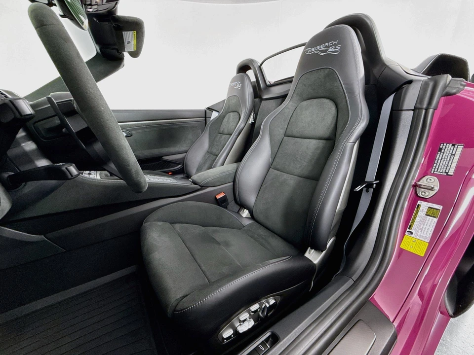 2024 Porsche 718 Boxster - Image 12 of 31