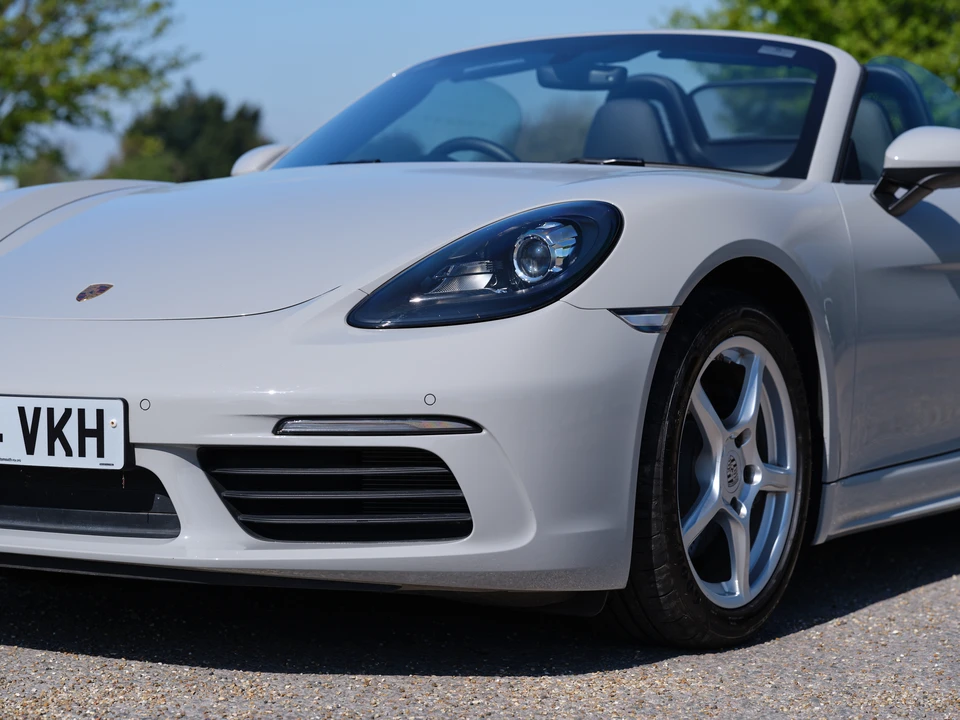 2024 Porsche 718 Boxster - Image 27 of 31