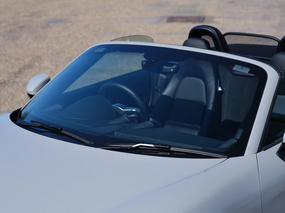 2024 Porsche 718 Boxster - Image 13 of 31