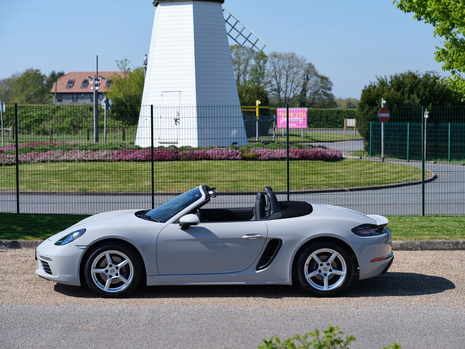 2024 Porsche 718 Boxster - Image 4 of 31