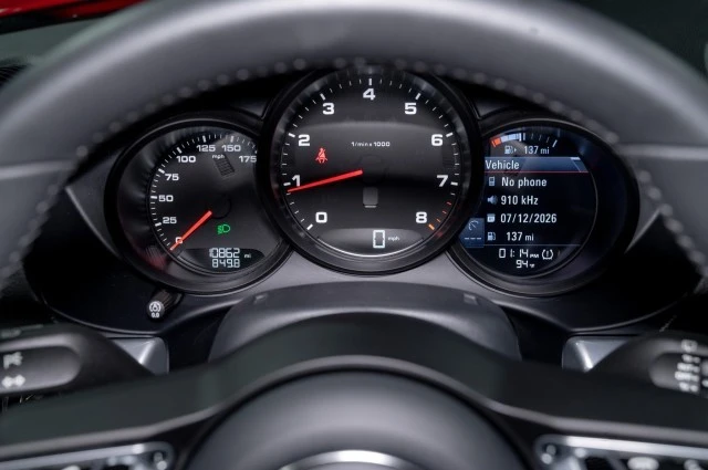 2024 Porsche 718 Cayman - Image 19 of 20