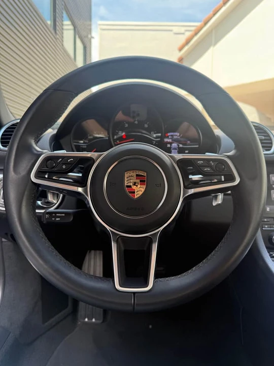 2024 Porsche 718 Cayman - Image 7 of 8