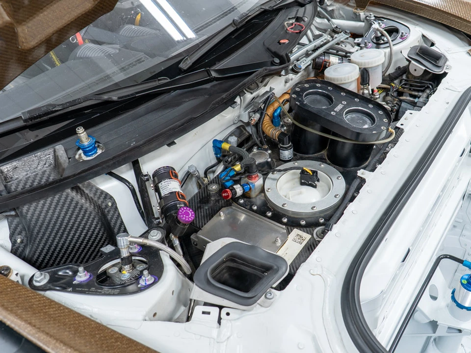 1994 Porsche 718 Cayman GT4 RS Clubsport - Image 13 of 31