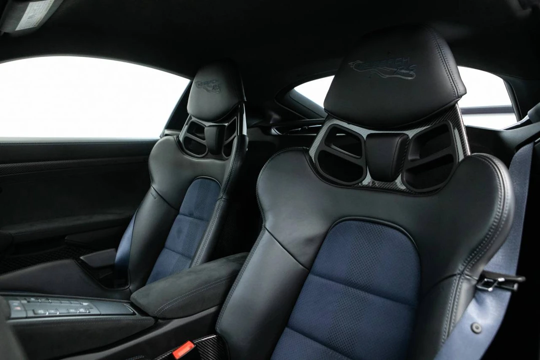 2024 Porsche 718 Cayman GT4 RS - Image 5 of 5