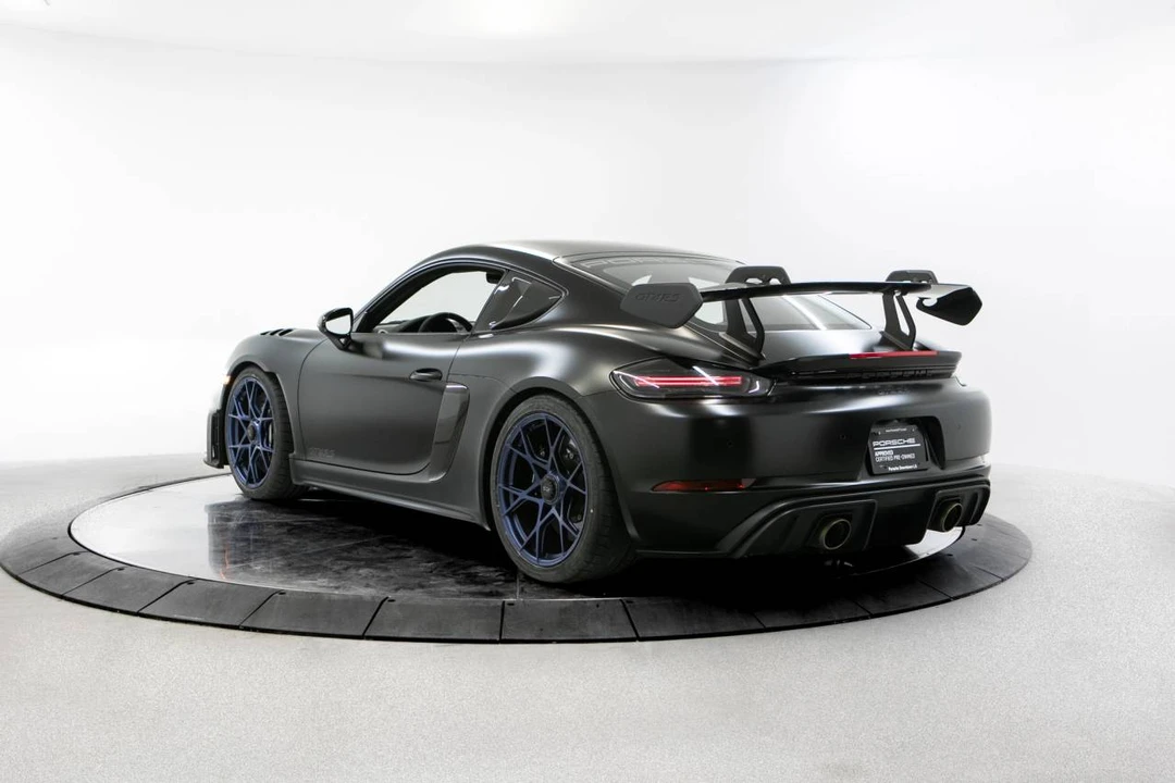 2024 Porsche 718 Cayman GT4 RS - Image 3 of 5