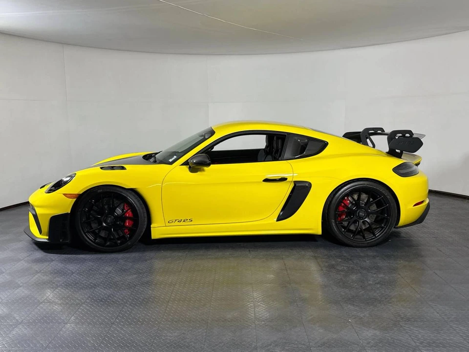 2024 Porsche 718 Cayman GT4 RS - Image 2 of 4