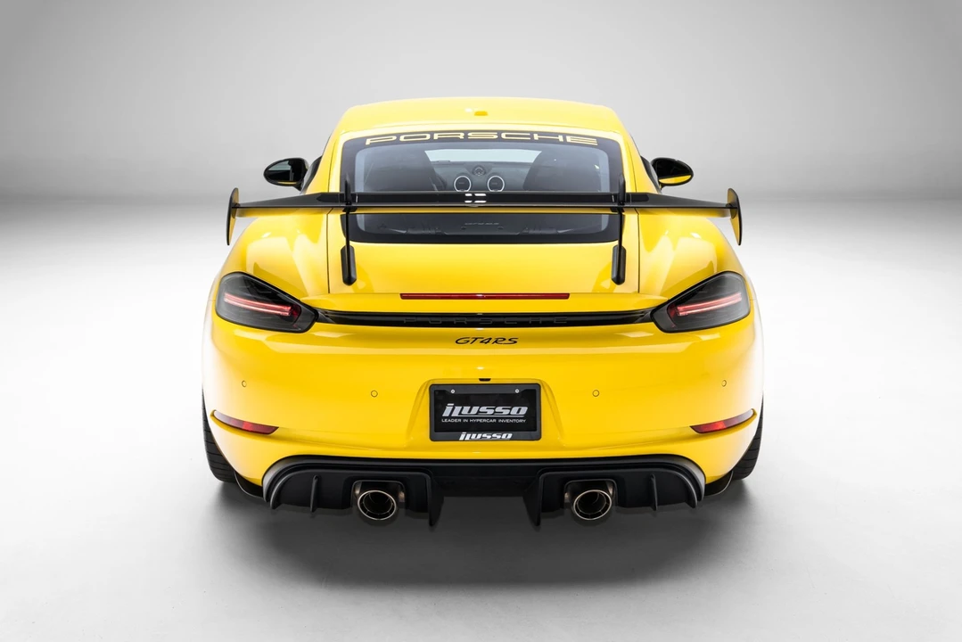 2024 Porsche - Image 5 of 31