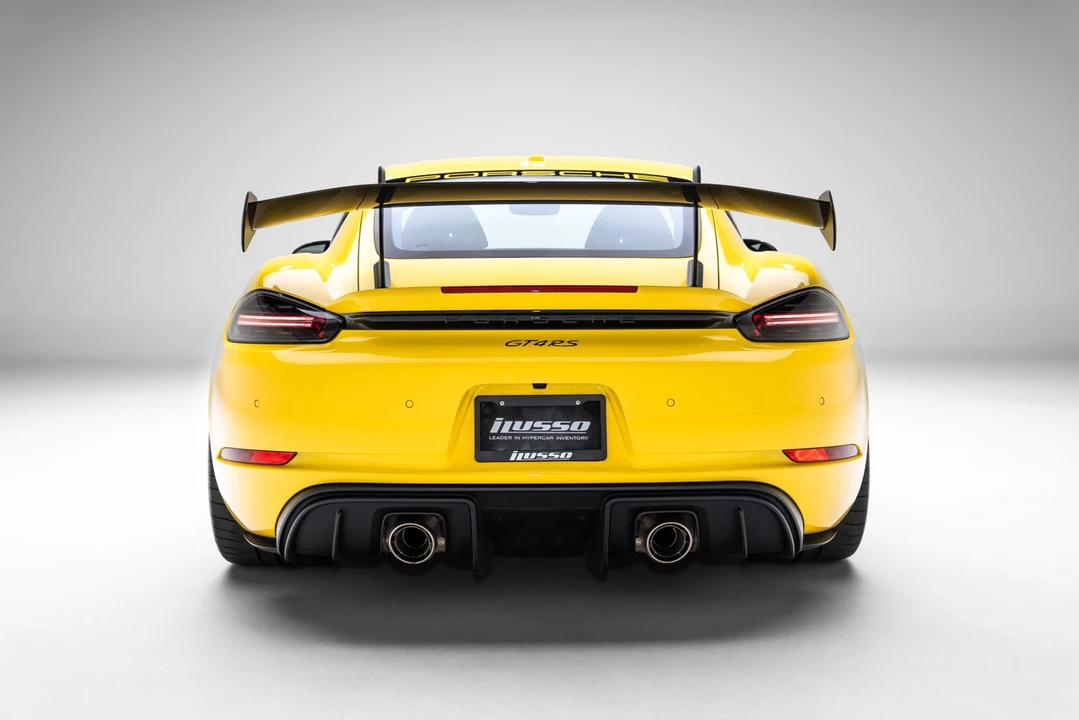 2024 Porsche - Image 28 of 31