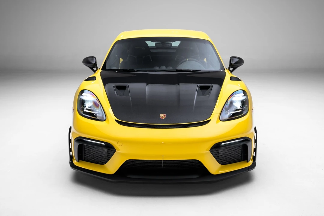 2024 Porsche - Image 7 of 31