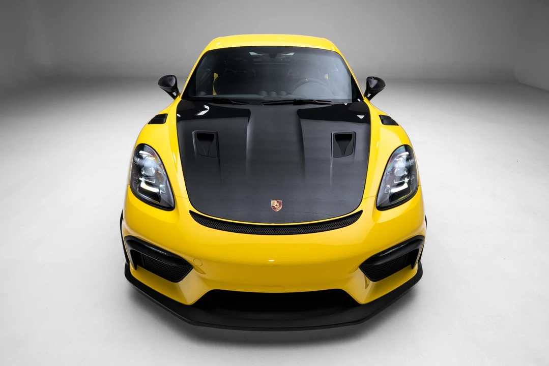 2024 Porsche - Image 13 of 31